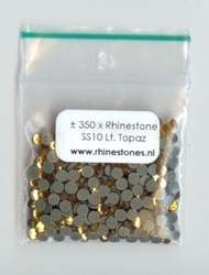 Light Topaz Rhinestones SS10 (2.7 - 2.9mm)