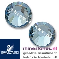 Swarovski® Aquamarine Hot Fix SS16 (3.8 - 4.0mm`