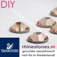 Light Peach Swarovski® SS20 - (4.6 to 4.8mm)