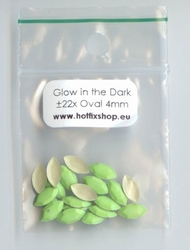 Oval Glow in the Dark Nailhead 4x8mm